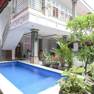 https://oyo-4003-ceria-guesthouse-seminyak.hotelsseminyak.net